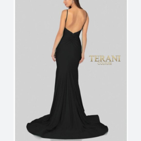 Glamour by Terani Couture Black Formal Gown - Picture 8 of 14